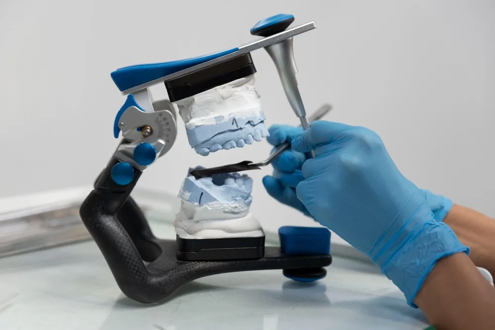 Home 7 Dental Prostheses